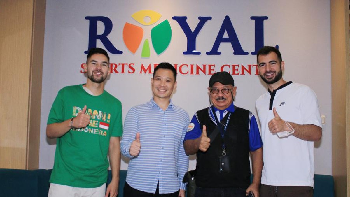 Jordi Amat dan Sandy Walsh sudah menjalani tes medis. Foto: Dok. PSSI