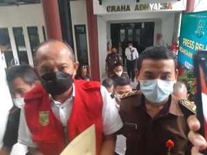 Terlibat Korupsi Revitalisasi Sentra IKM, Kadispora Kota Serang Ditahan