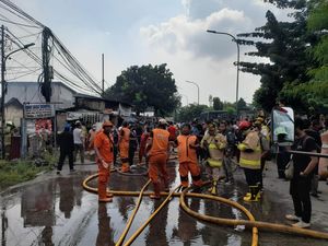 Kebakaran Rumah di Jakpus, Warga Sempat Dengar Ledakan