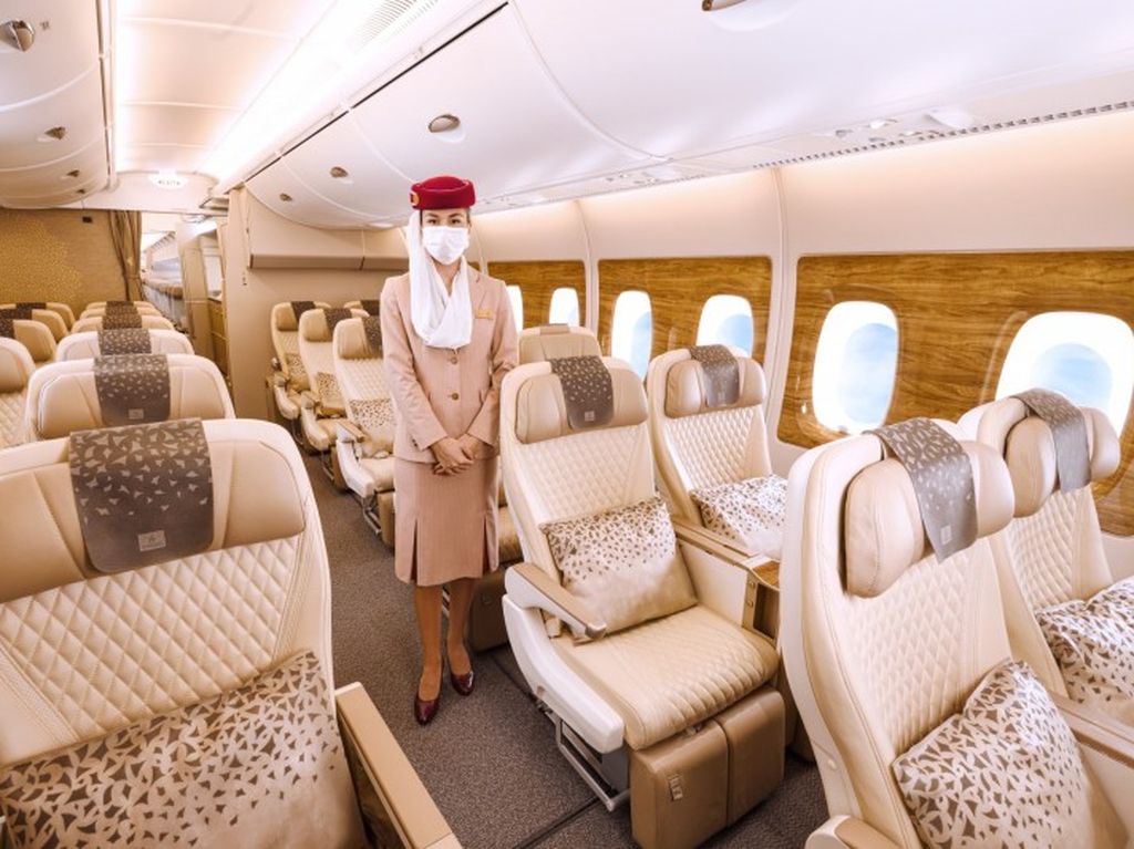 Potret Kelas Ekonomi Premium Emirates yang Mewah