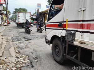 Perbaikan Lanjutan Jl Pabuaran Bogor Dilanjut Juni, Biaya Capai Rp 3,9 M! Perbaikan Lanjutan Jl Pabuaran Bogor Dilanjut Juni, Biaya Capai Rp 3,9 M!