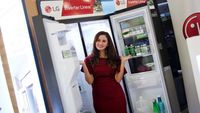 Kulkas Canggih dari LG Ini Ada Dispenser Air Berteknologi UV