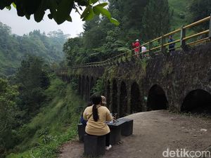 Ternyata Jembatan dalam Film KKN di Desa Penari Ada di Cangkringan Sleman Ternyata Jembatan dalam Film KKN di Desa Penari Ada di Cangkringan Sleman