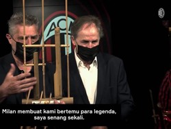 Video: Momen Mantap Milanisti Indonesia Main Angklung di Casa Milan