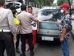Pelecehan Paksa Dua Pelajar Bangkalan Lompat dari Mobil Terduga Penculik Pelecehan Paksa Dua Pelajar Bangkalan Lompat dari Mobil Terduga Penculik