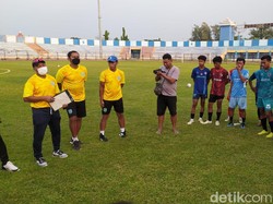 70 Putra Daerah Ikut Seleksi Masuk Persela
