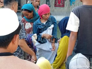 Pilu Bapak di Sampang Tewas Dipukuli Anak Sendiri yang Idap Gangguan Jiwa Pilu Bapak di Sampang Tewas Dipukuli Anak Sendiri yang Idap Gangguan Jiwa