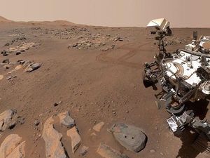 NASA Buru-buru Pasang Reaktor Nuklir ke Bulan dan Mars NASA Buru-buru Pasang Reaktor Nuklir ke Bulan dan Mars