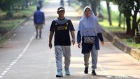 Potret Warga Jakarta Wara-wiri Tak Pakai Masker di Ruang Terbuka