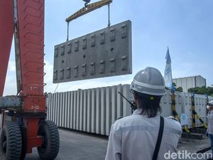 Penampakan Bantalan Rel Kereta Cepat Jakarta-Bandung