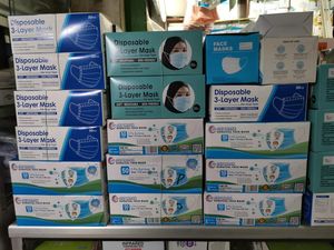 COVID-19 Makin Jinak, Cuan Penjual Masker Turun Drastis