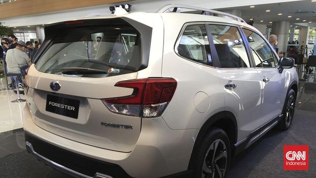 Subaru, merek mobil asal Jepang akhirnya merilis mobil perdana, Forester, usai mengumumkan kembali ke  Indonesia sejak 2021.
