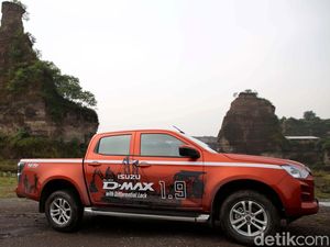 Luhut Mau Euro5, Isuzu Ungkap BBM Euro4 Saja Masih Menantang Luhut Mau Euro5, Isuzu Ungkap BBM Euro4 Saja Masih Menantang