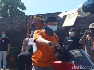Istri Almarhum Najamuddin Saksikan Rekonstruksi Pembunuhan: Hukum Setimpal! Istri Almarhum Najamuddin Saksikan Rekonstruksi Pembunuhan: Hukum Setimpal!