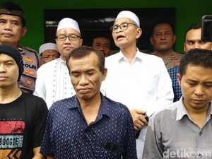 Akhir Penganut Pemikiran Sesat di Pasuruan Bertobat Baca Syahadat Akhir Penganut Pemikiran Sesat di Pasuruan Bertobat Baca Syahadat