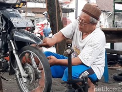 Bahagianya Tukang Tambal Ban Asal Boyolali Bisa Naik Haji Tahun Ini