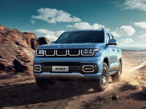 SUV China Kawinkan Jeep dan Land Cruiser, Begini Wujudnya