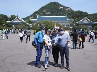 Blue House Istana Presiden di Korsel Buka Lagi buat Wisatawan