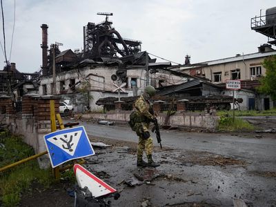 Dijaga Pasukan Rusia, Begini Kondisi Pabrik Baja di Mariupol