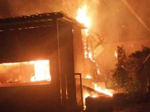 Heboh Kantin-Loket Tiket Taman Edelweis Karangasem Terbakar Heboh Kantin-Loket Tiket Taman Edelweis Karangasem Terbakar