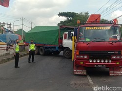 Ada Kecelakaan Truk, Lalin Pantura Kudus Macet Panjang