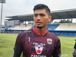 Persib Vs Persebaya, Momen Debut Fitrul Dwi Rustapa