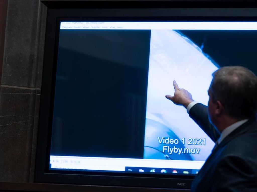 Kongres AS Bicarakan Soal UFO untuk Pertama Kalinya dalam 50 Tahun Terakhir Kongres AS Bicarakan Soal UFO untuk Pertama Kalinya dalam 50 Tahun Terakhir