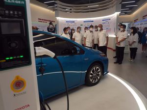 Melihat Markas Mobil Listrik Toyota di Karawang