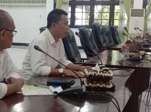 16 ASN Barru Desak Jabatannya Dikembalikan, Pemkab Harap Bersabar 16 ASN Barru Desak Jabatannya Dikembalikan, Pemkab Harap Bersabar