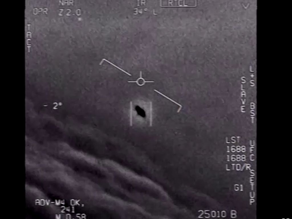 Video Penampakan Dua UFO Terbaru yang Diungkap Pentagon