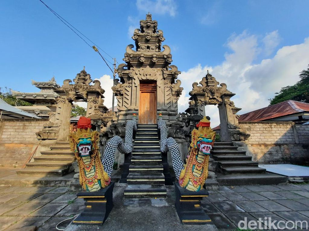 Pura Jayaprana, Tempat Healing Orang yang Frustrasi karena Cinta Pura Jayaprana, Tempat Healing Orang yang Frustrasi karena Cinta
