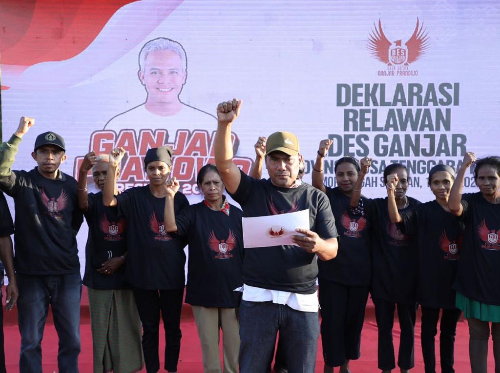 Ratusan Masyarakat di NTT Deklarasi Dukung Ganjar Presiden 2024 Ratusan Masyarakat di NTT Deklarasi Dukung Ganjar Presiden 2024