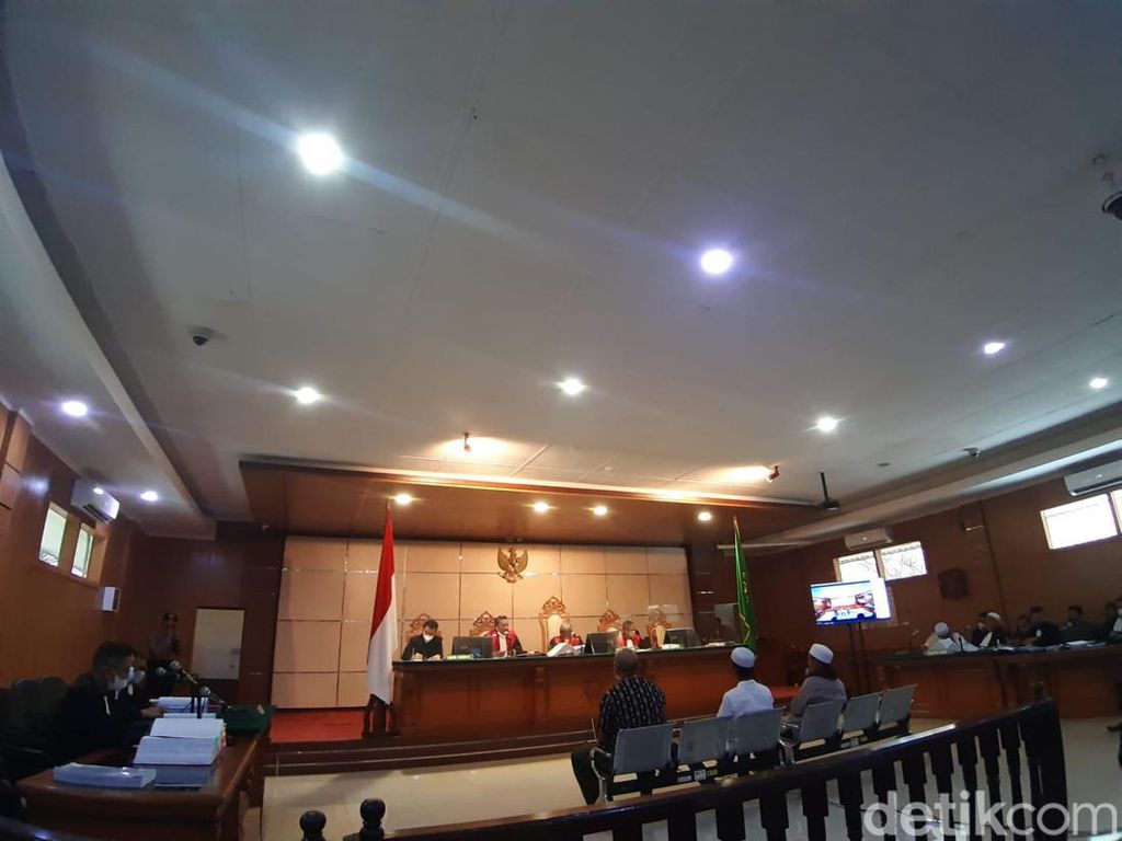 Terungkap! Habib Bahar Ceramah di Bandung Atas Usulan Warga Terungkap! Habib Bahar Ceramah di Bandung Atas Usulan Warga
