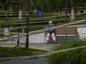 Taman dan Ruang Hijau di China Penuh Barikade, Ada Apa?