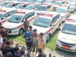 Pecah Rekor! 242 Desa di Kampar Miliki Ambulans
