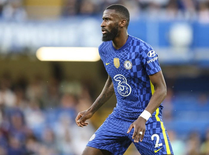 LONDON, ENGLAND - MAY 19: Antonio Rudiger of Chelsea during the Premier League match between Chelsea and Leicester City at Stamford Bridge on May 19, 2022 in London, England. (Photo by Robin Jones/Getty Images )