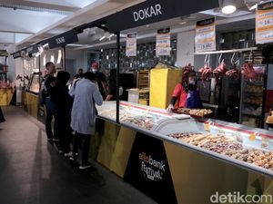 Tak Cuma Musik, Jajanan dan Makanan Enak Ramaikan Allo Bank Fest