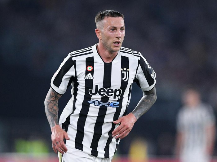 Federico Bernardeschi of FC Juventus looks on during the Coppa Italian Final match between Juventus FC and FC Internazionale on May 11, 2022 in Rome, Italy.  (Photo by Giuseppe Maffia/NurPhoto via Getty Images)