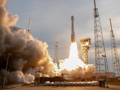 Foto-foto Kapsul Boeing CST-100 Starliner Meluncur ke Luar Angkasa