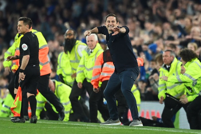 LIVERPOOL, ENGLAND - MAY 19: Frank Lampard, Manager of Everton celebrates following their sides victory as they avoid relegation after the Premier League match between Everton and Crystal Palace at Goodison Park on May 19, 2022 in Liverpool, England. (Photo by Michael Regan/Getty Images)