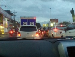 Jalan Raya Waru Sidoarjo Padat Merayap