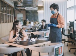 Restoran China Hanya Terima Uang Tunai hingga Beda Makanan di Jatim Bikin Bingung