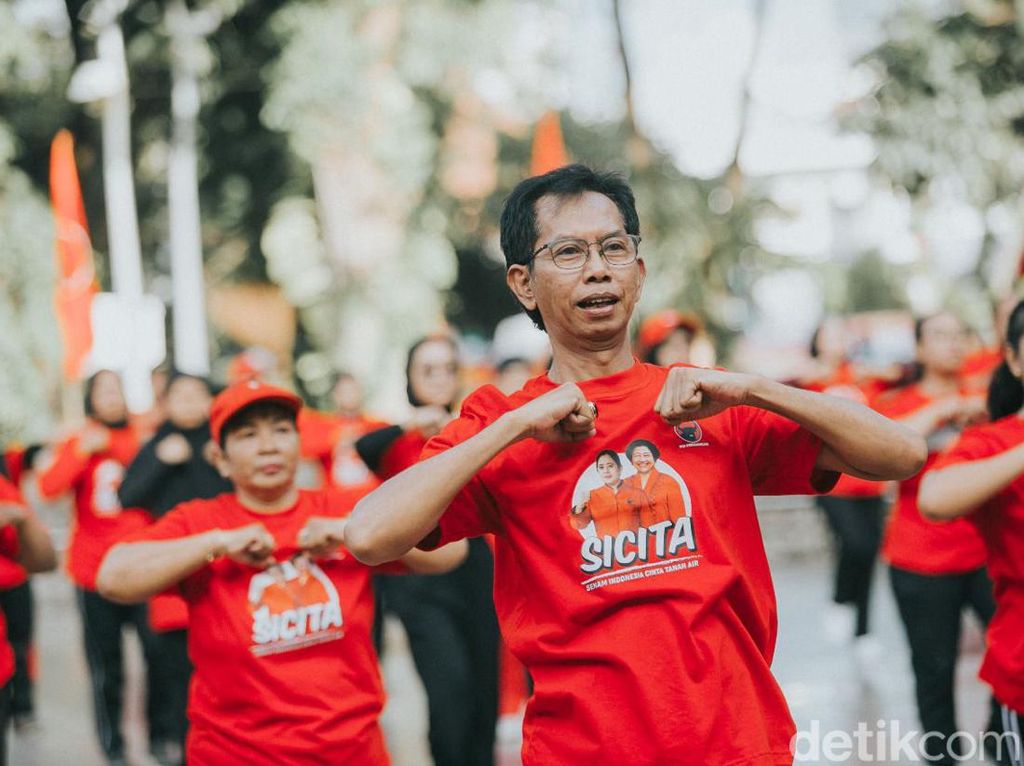 PDIP Surabaya Gelar Senam Indonesia Cinta Tanah Air Serentak di 32 Titik