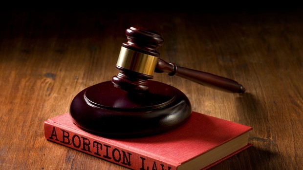 Massa Unjuk Rasa Pendukung Pembatalan Hak Aborsi/Foto: Getty Image/Fokusiert