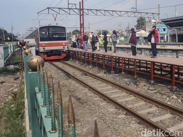 Pengembangan Stasiun Tambun Tak Kunjung Rampung