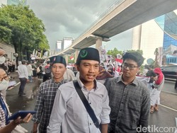 Pendukung UAS Ancam Usir Kedubes Singapura Jika 2x24 Jam Tak Minta Maaf