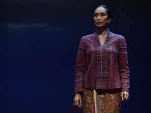 Lukisan Merekam Inggit Bongkar Perjalanan Istri Kedua Bung Karno Lukisan Merekam Inggit Bongkar Perjalanan Istri Kedua Bung Karno