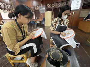 Yuk! Belajar Membatik Trenggalek