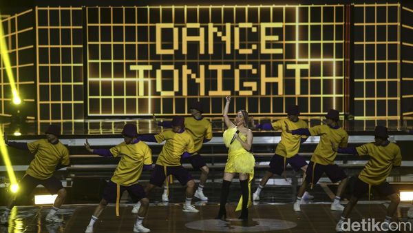 Dance Tonight Bareng BCL di Allo Bank Festival 2022