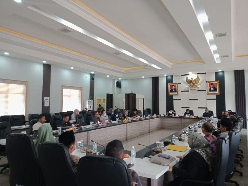 Selamat! Ini 5 Nama yang Lolos KIP Jambi Selamat! Ini 5 Nama yang Lolos KIP Jambi